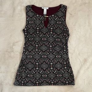 Keyhole tank blouse